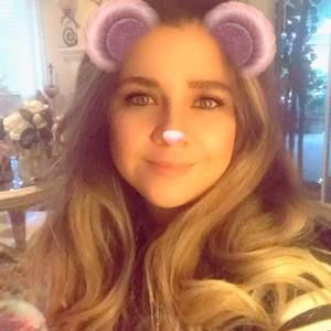 Meet your Posher, Carla